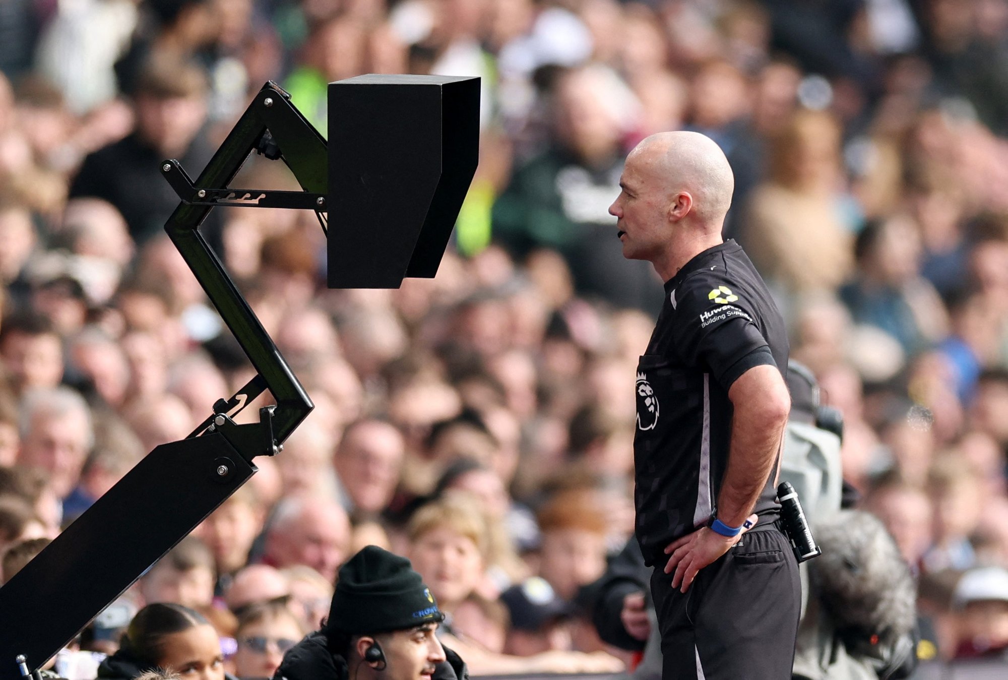 Andy Burnham vows to ban VAR saying technology has 'killed spontaneity' in football