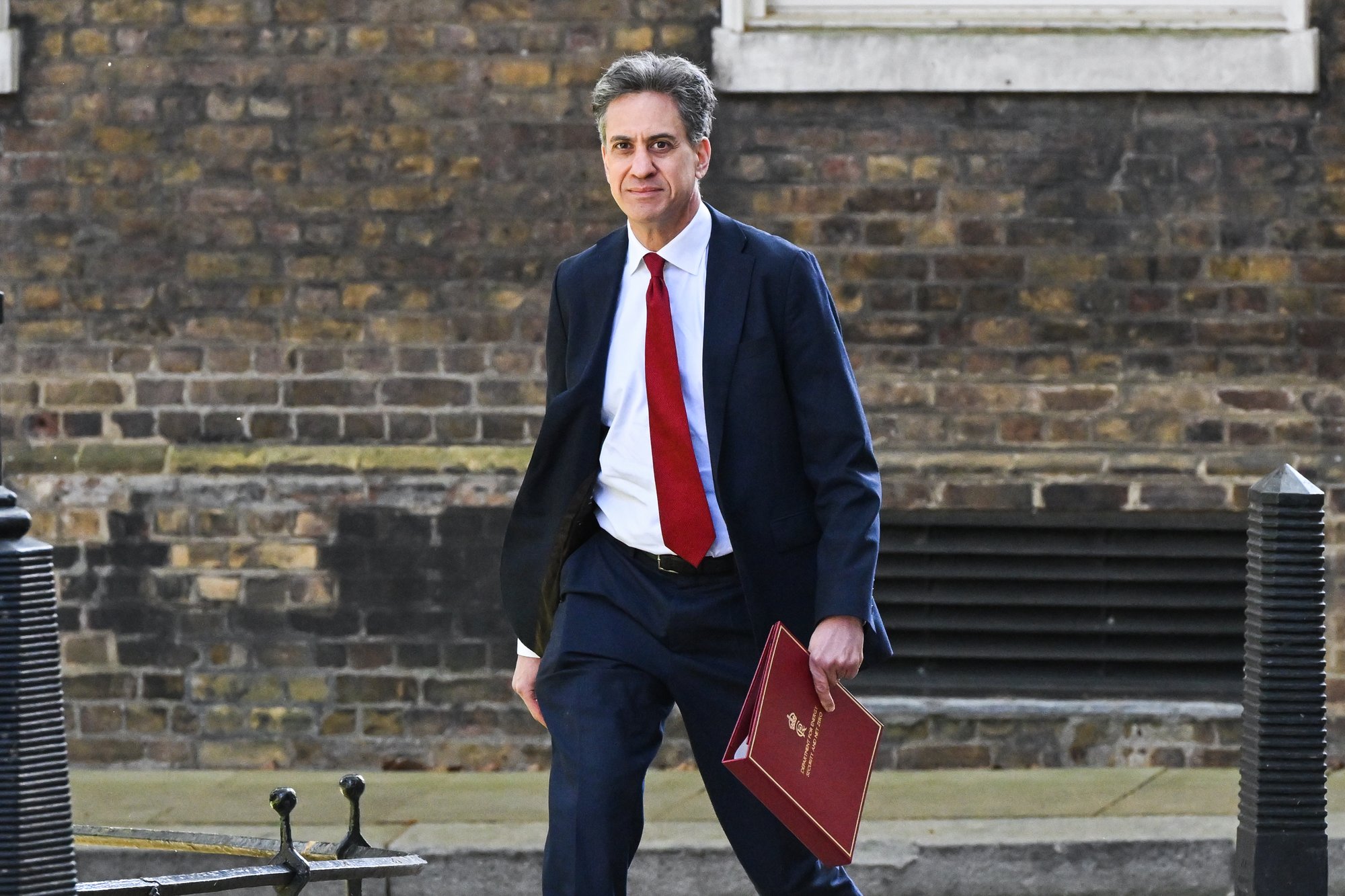 Labour to pay Ed Miliband's energy quango boss 'obscene' £458,000 while working just two days a week