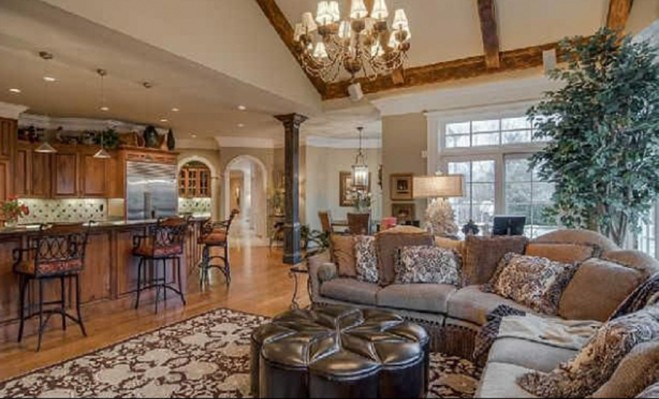 Miranda Lambert And Blake Shelton Buy Stunning New