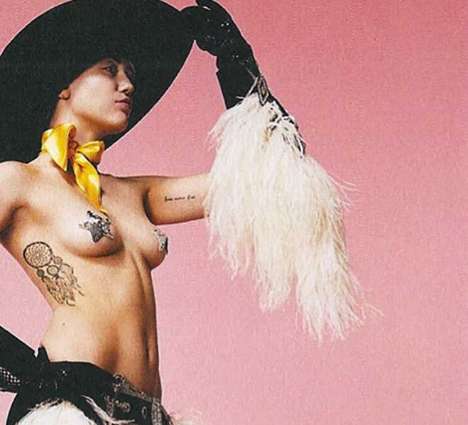 Nude in Orlando cyrus Miley Cyrus