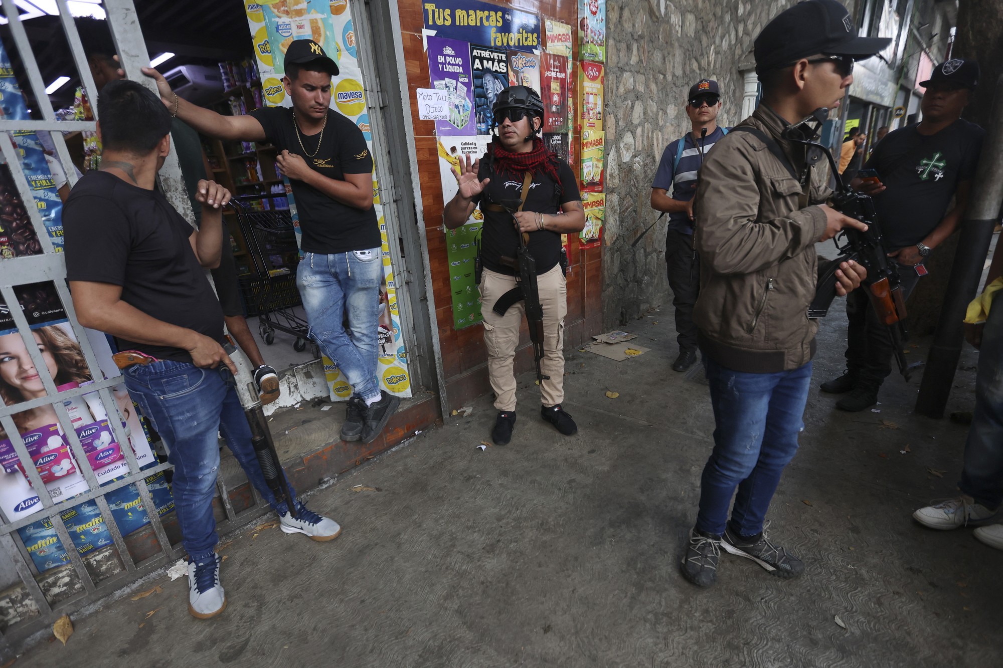 The Dangerous Trade of State Secrets