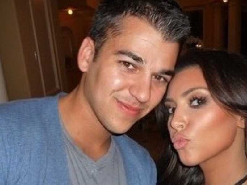 Kourtney Kardashian Dumps Scott Disick s Ass At Long Last Popdust