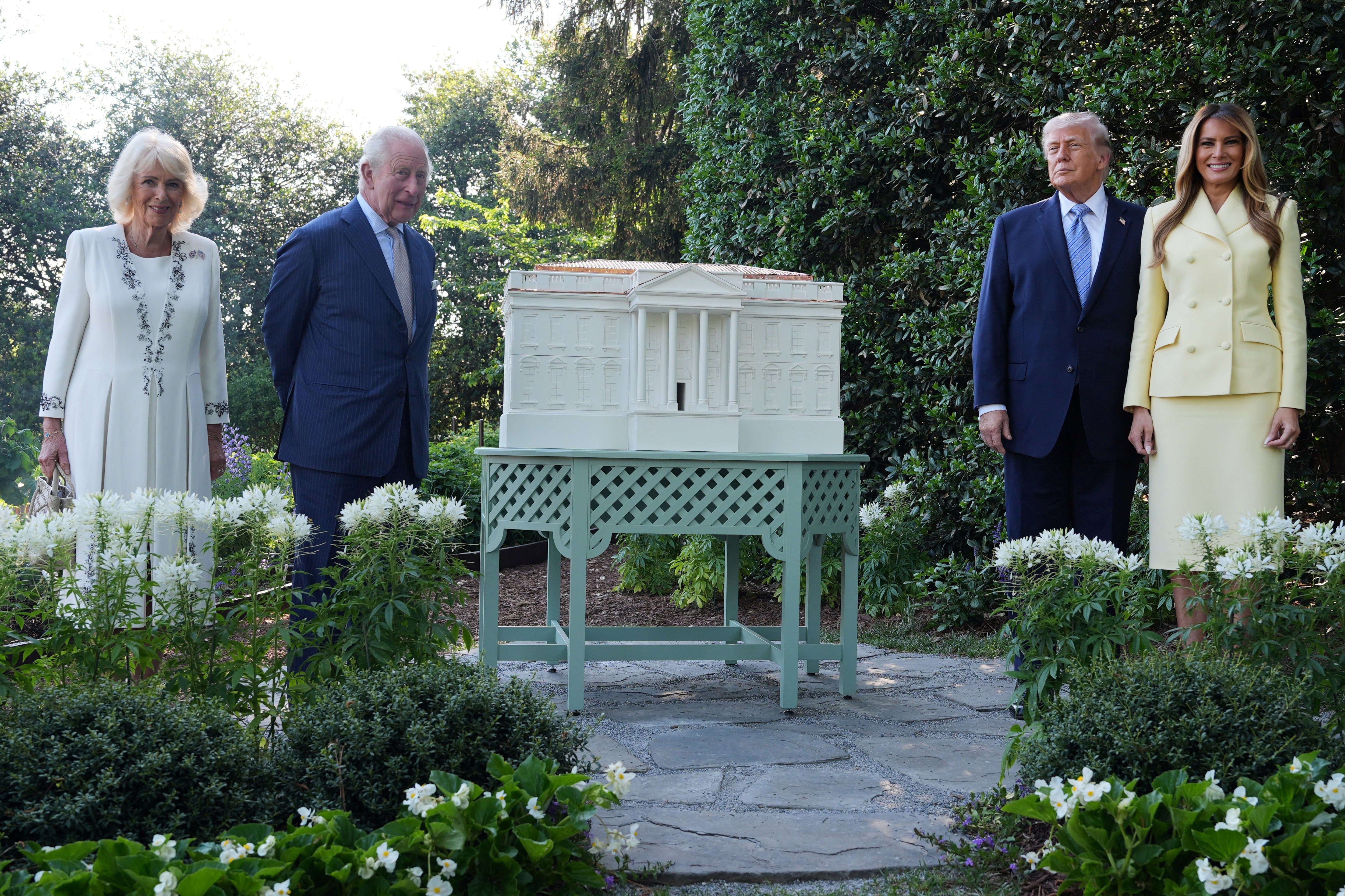 Melania Trump shows off new beehive to Queen Camilla and King Charles