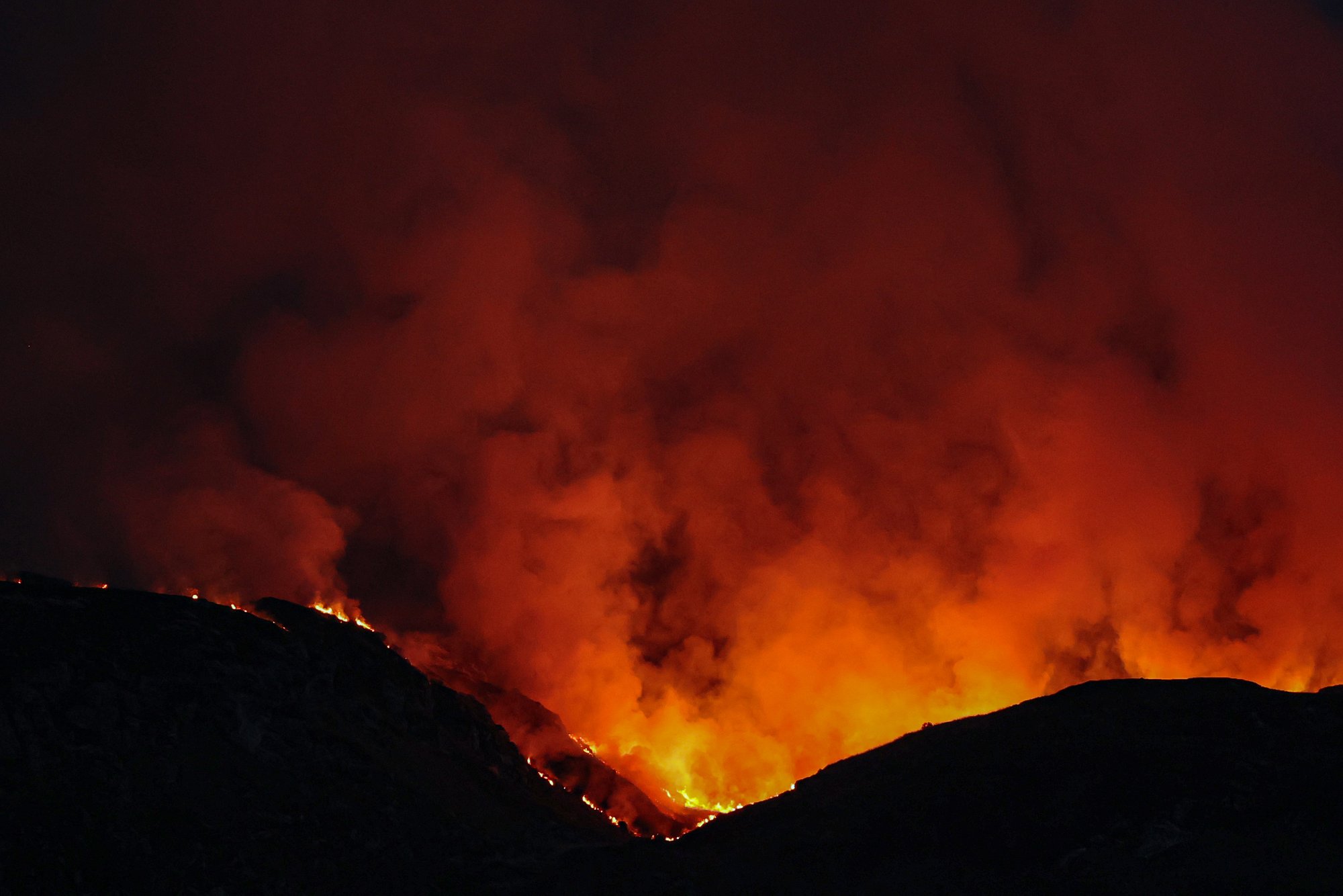 Extreme wildfire warning issued for ALL of Scotland ahead of blistering bank holiday weekend