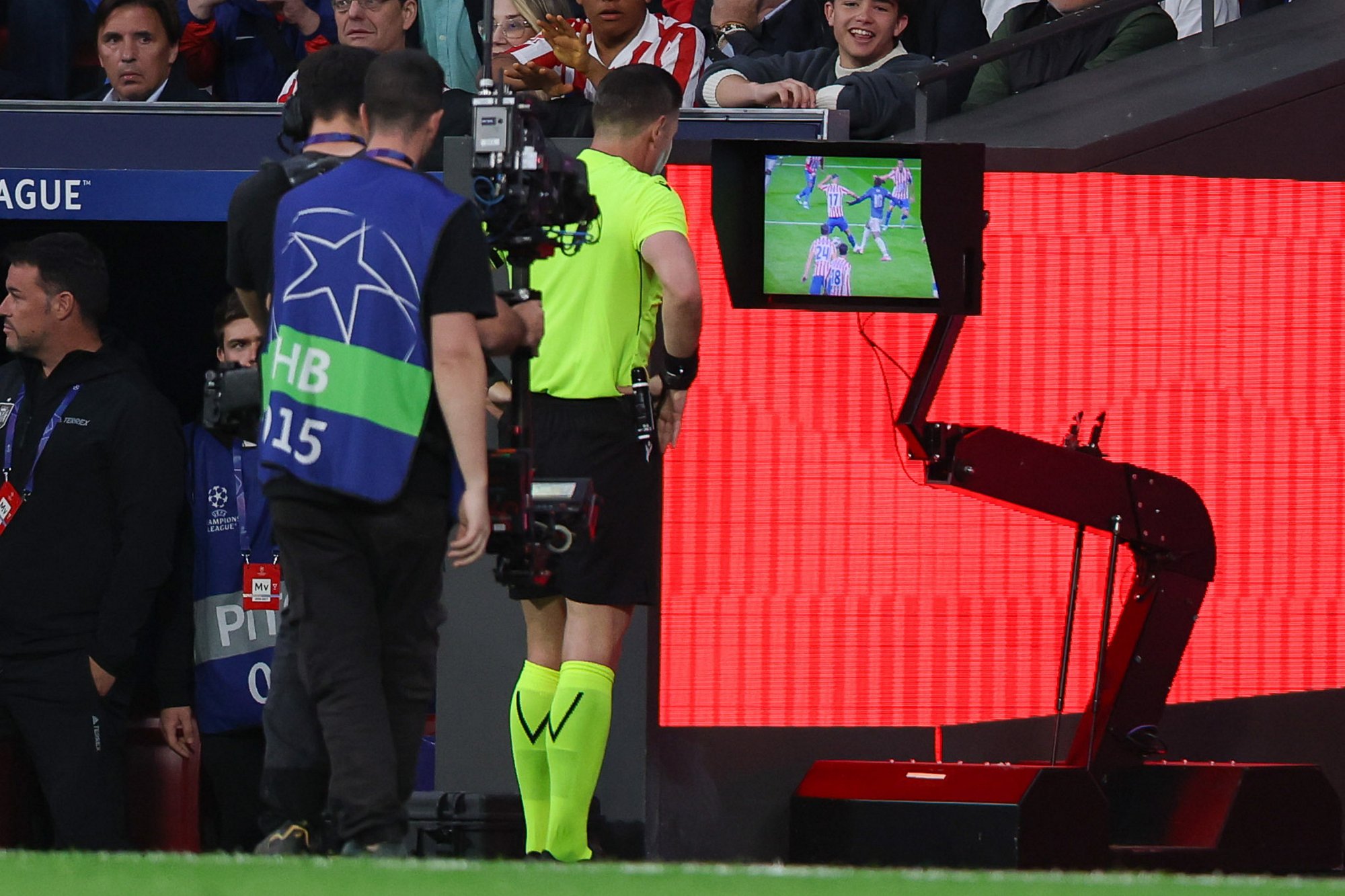 Arsenal 1-1 Atletico Madrid in Champions League Semi-Final First Leg
