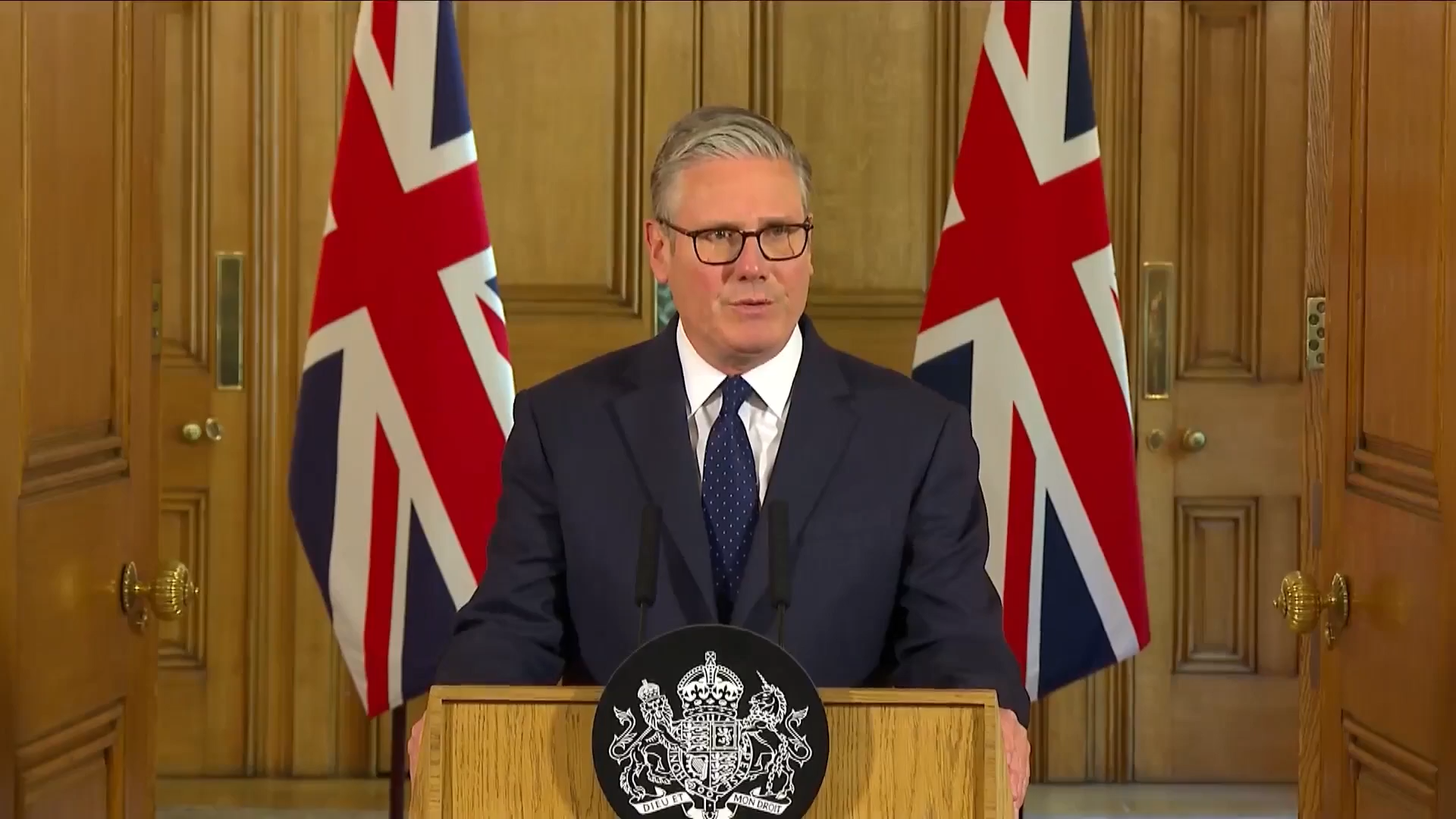 Image for: Starmer Vows to 'Stamp Out Hatred' After Golders Green Attack