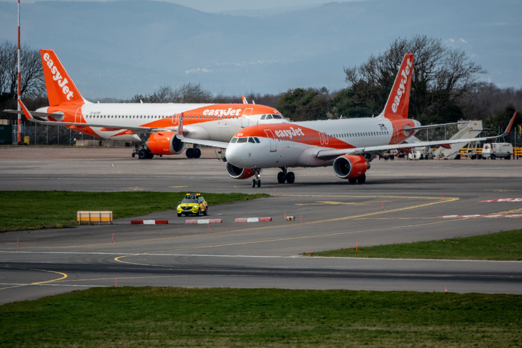 EasyJet flight descends into 'Wild West' chaos as 'terrifying drunken riots' on board force plane 650 miles off course