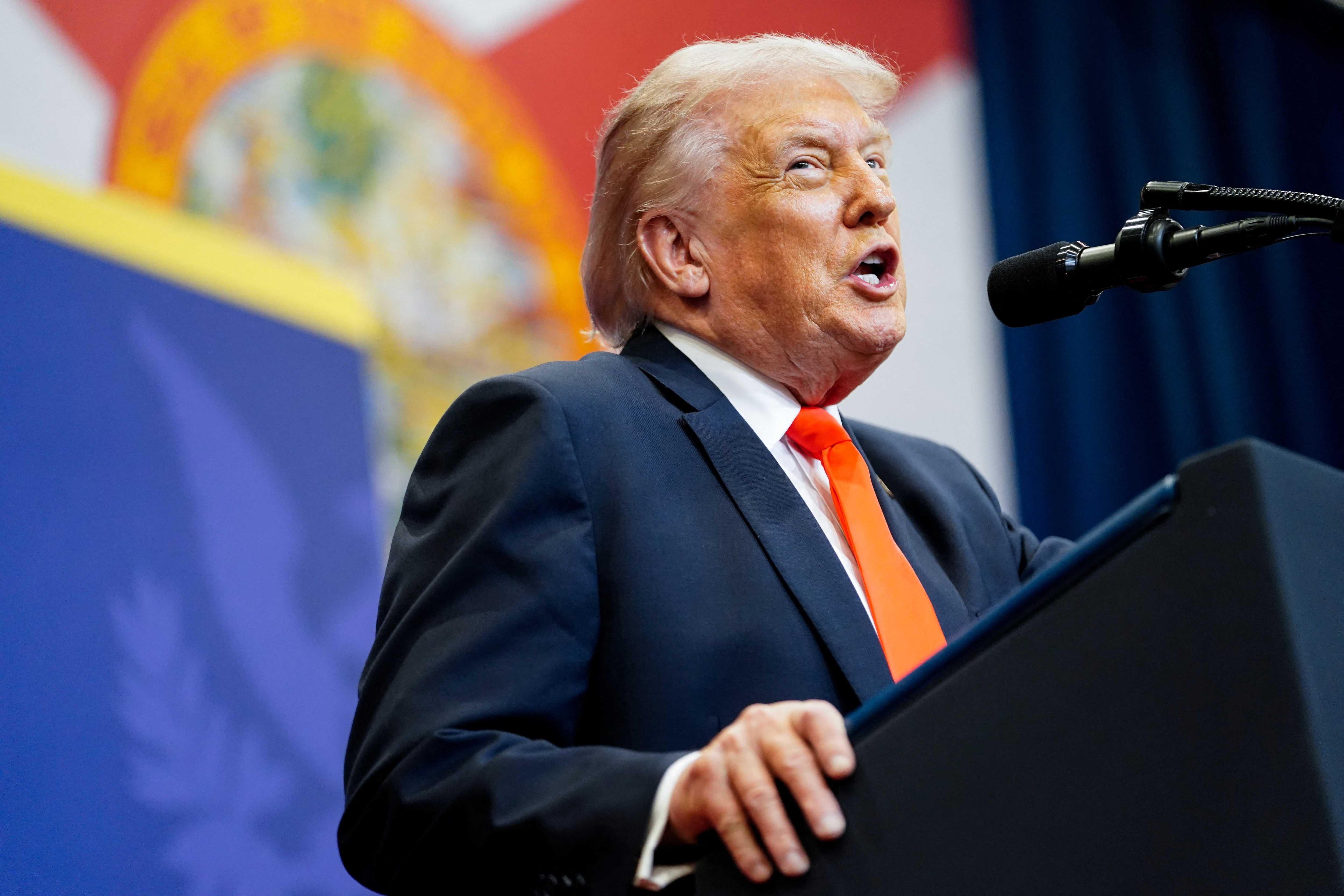 Trump digging himself into an even deeper hole: ex-GOP strategist