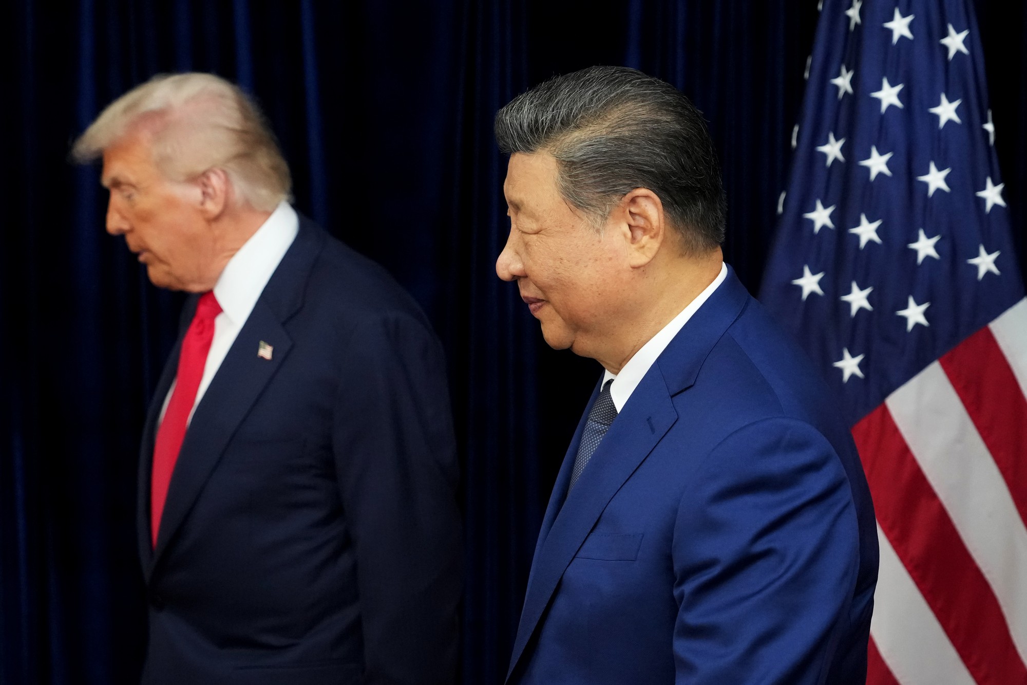 When a Charismatic and a Machiavellian Meet