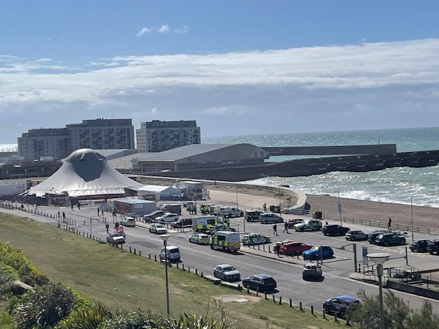 Bodies of three women pulled from sea in Brighton after emergency services swarm to scene