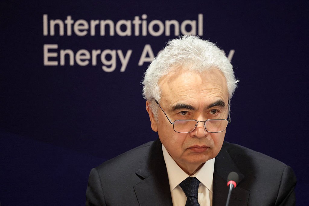 IEA Head Says Oil Stockpiles Declining After Strait of Hormuz Blockade