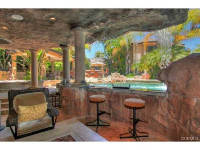 House Tour Tuesday Vicki Gunvalson Is Selling Her OC Home 