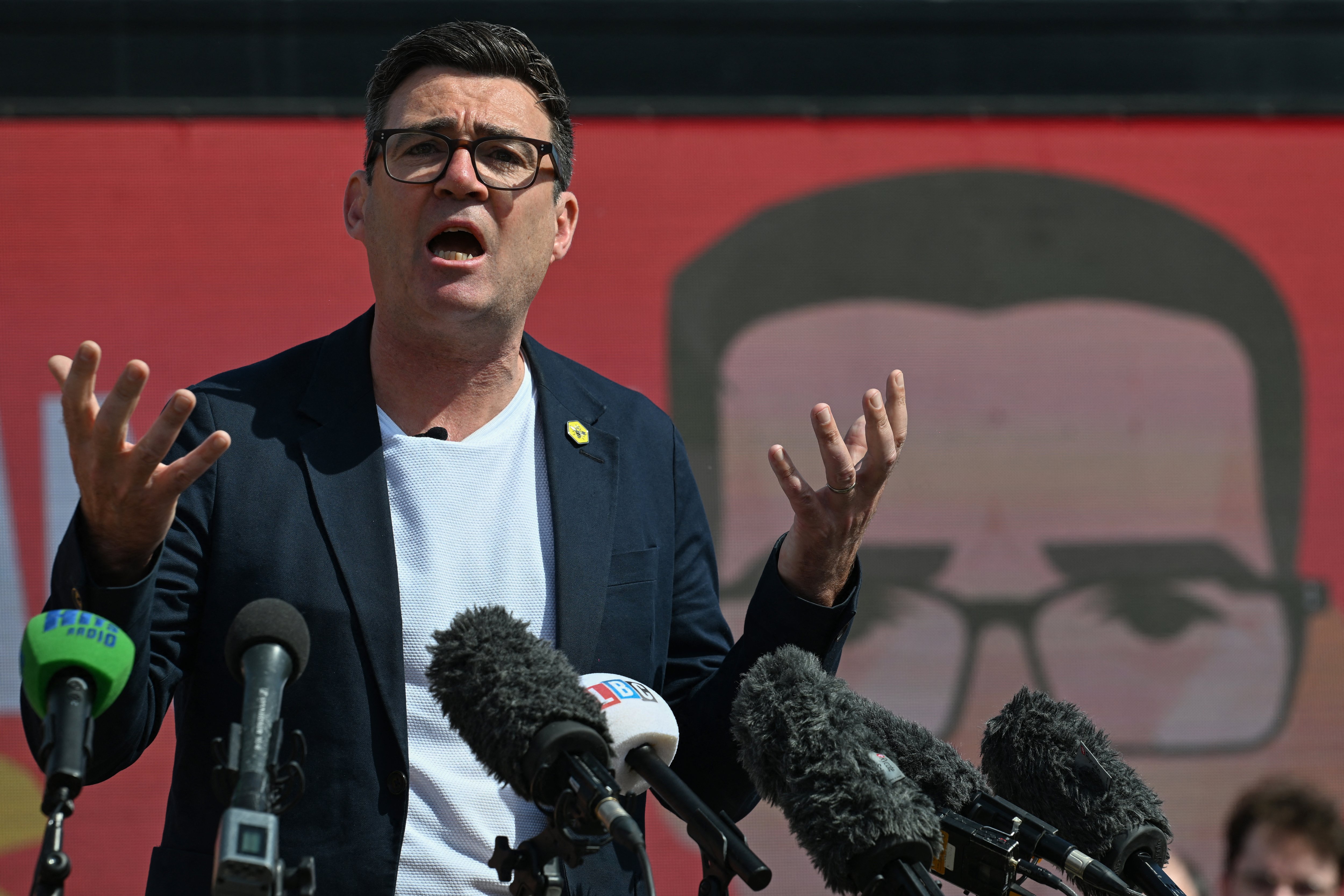 Andy Burnham dealt new blow in polling against Nigel Farage's Reform UK