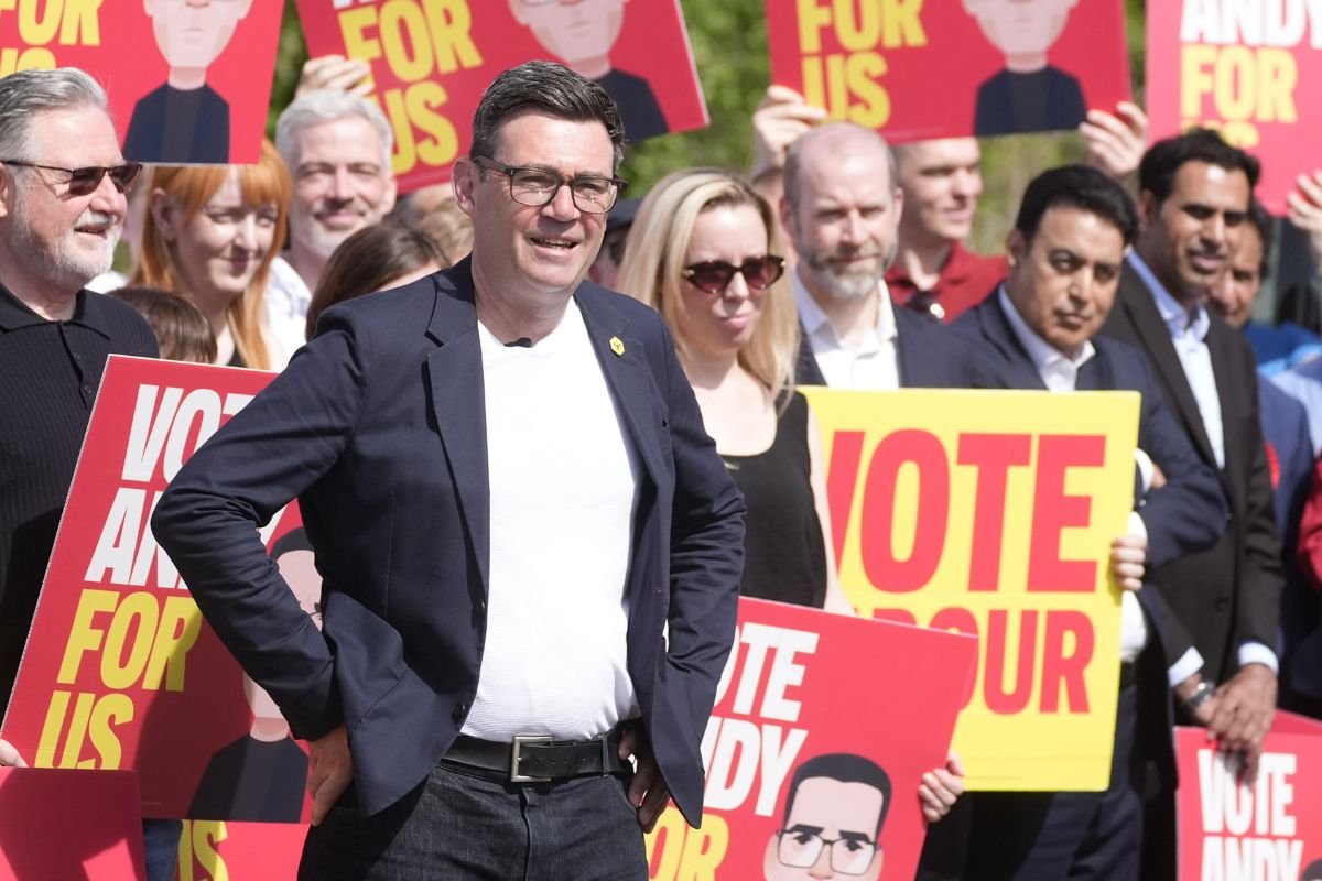 Andy Burnham opens door to calling snap election if he comes out on top in Labour civil war