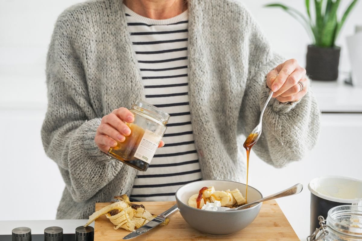 'I'm a dietitian - people who follow these morning habits tend to carry less belly fat'