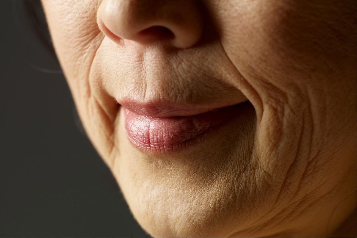 Does cancer have a smell? Doctor shares three distinct ways the disease affects odour