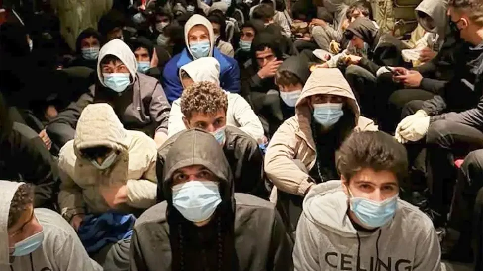 Hundreds of illegal migrants heading to Britain kidnapped an