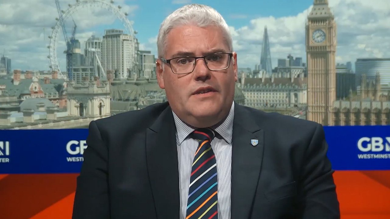 DUP leader blasts Labour 'reticence' in response t