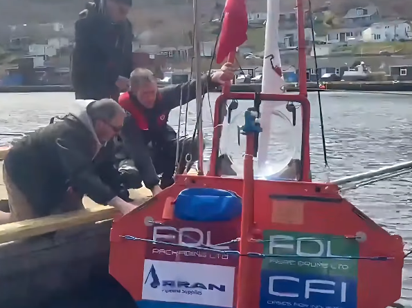 British sailor rescued at sea in failed world record attempt