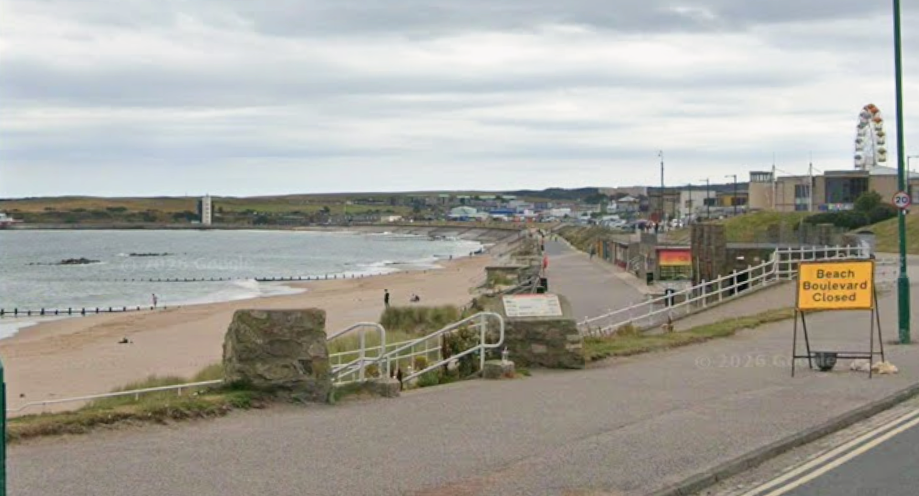 Police lock down beach in major UK city after discovering 'unexploded ordnance'