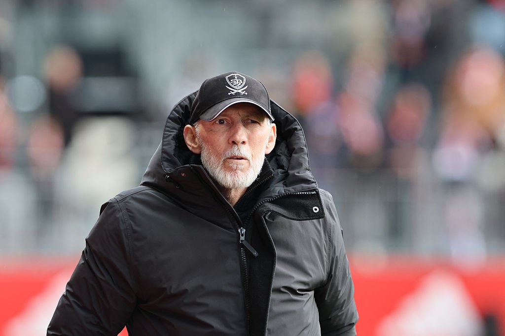 Ligue 1 manager dies aged 58 as family issues statement