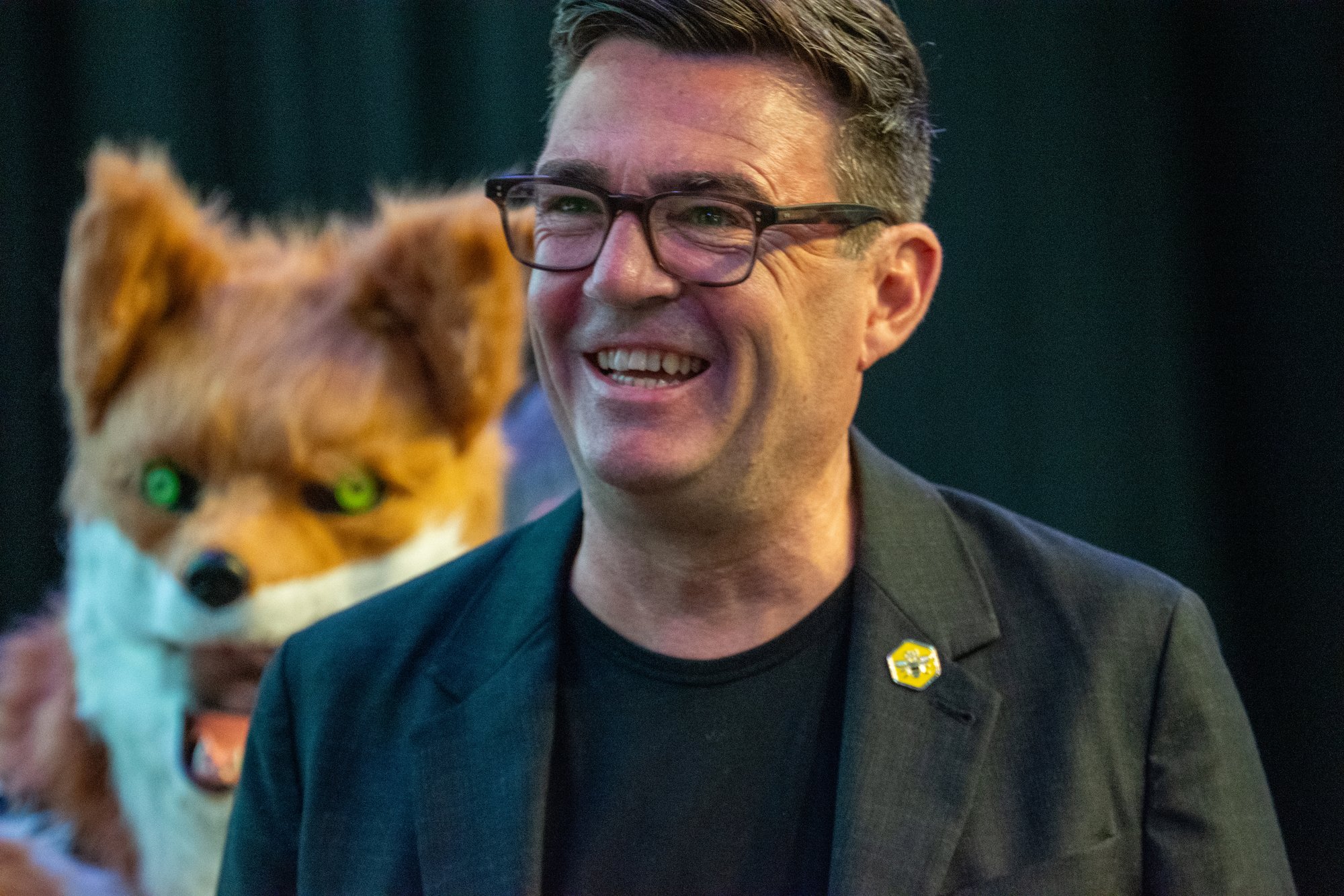 Andy Burnham would be mad to listen to Nigel Farage's call for a snap general election