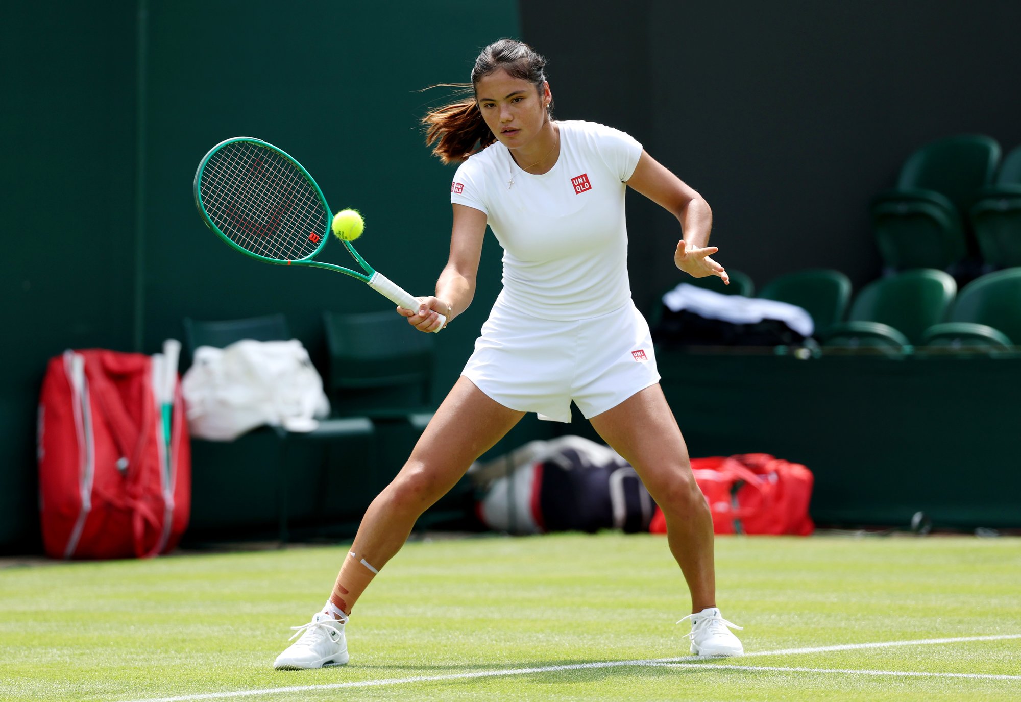 Emma Raducanu practice session halted in fresh blow ahead of Wimbledon