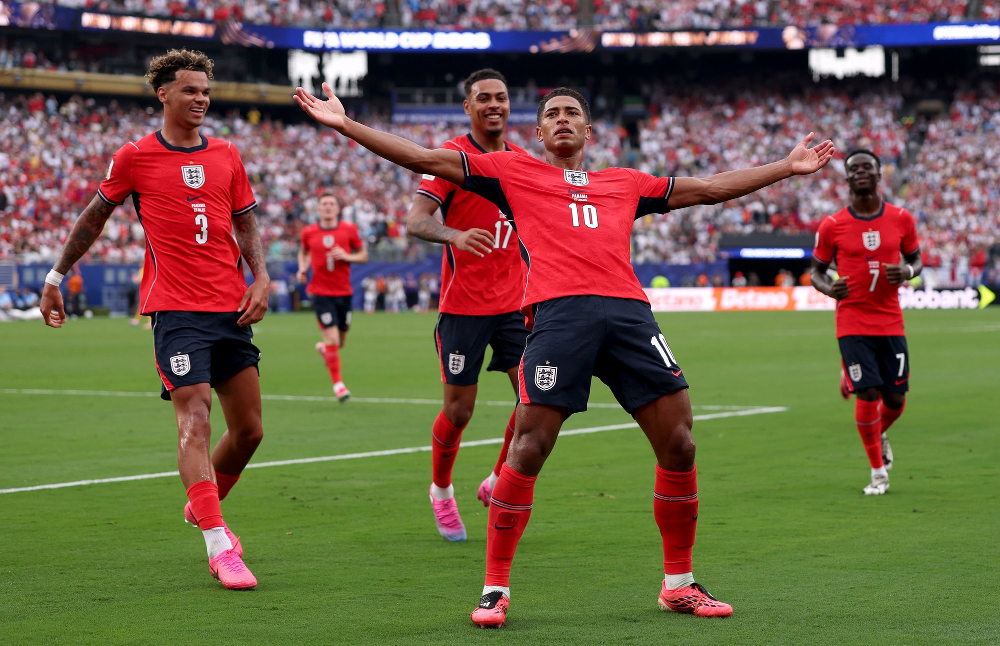 Jude Bellingham lifts lid on England half-time talks after World Cup victory over Panama