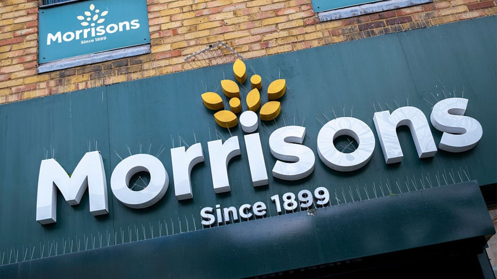 Morrisons announces first wave of store closures with 100 set to shut down for good - full list