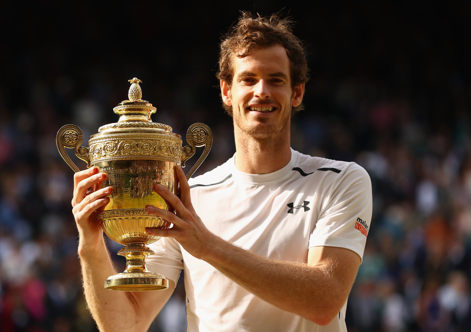 Andy Murray replaced by younger stand-in for Wimbledon statue after sculptor's 'gnarly' remark
