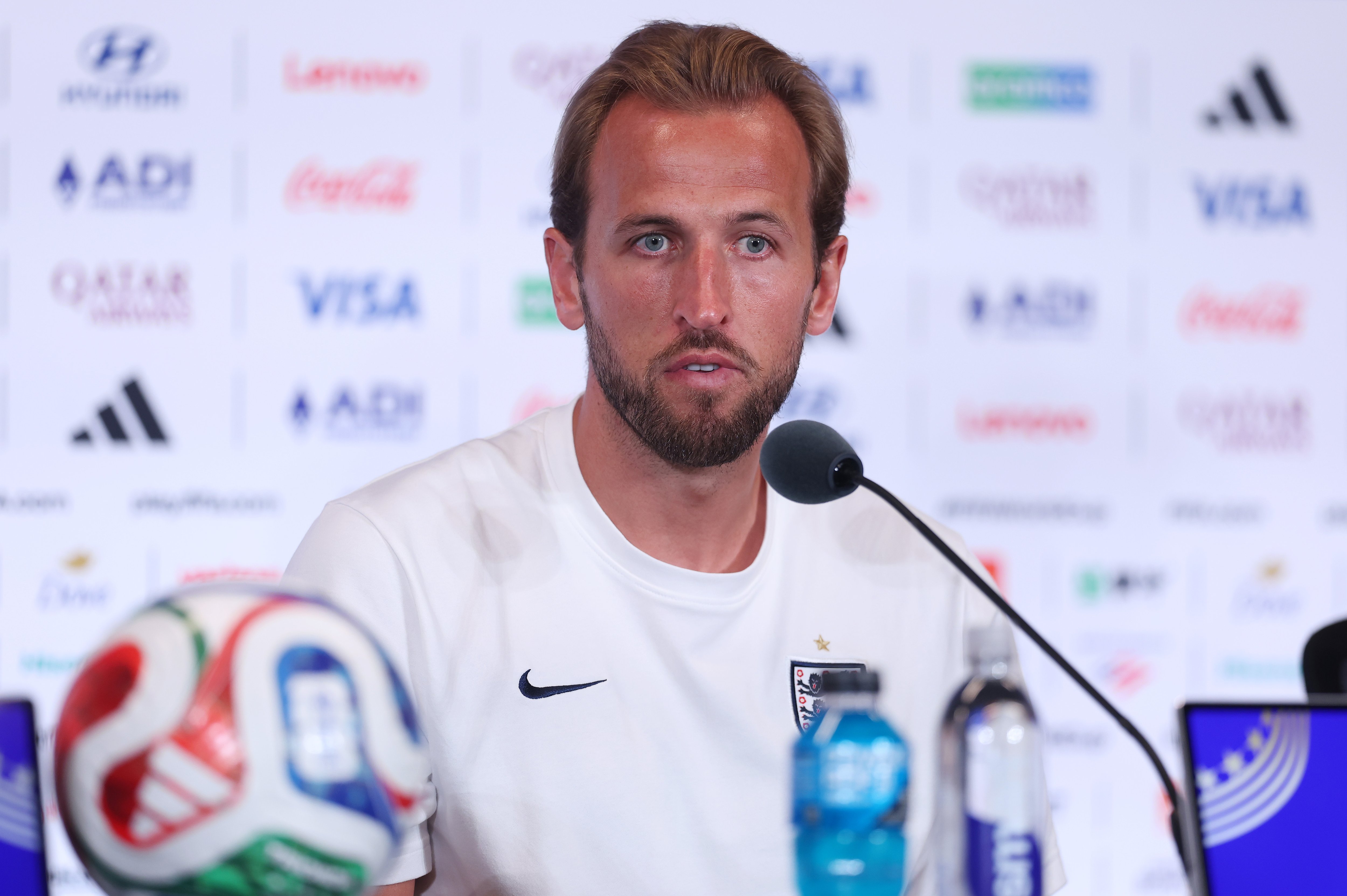 Harry Kane opens up on surreal Donald Trump meeting ahead of blockbuster England and Norway clash