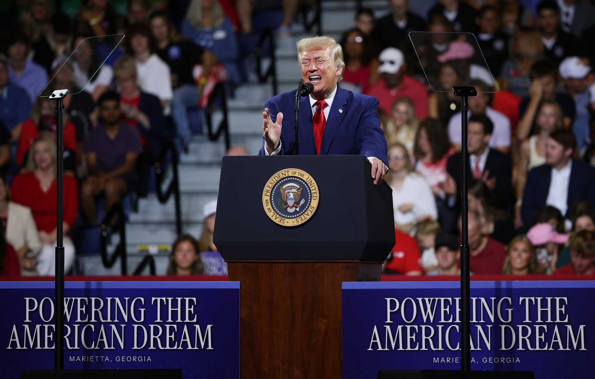 Trump got mocked by audience member at his own rally