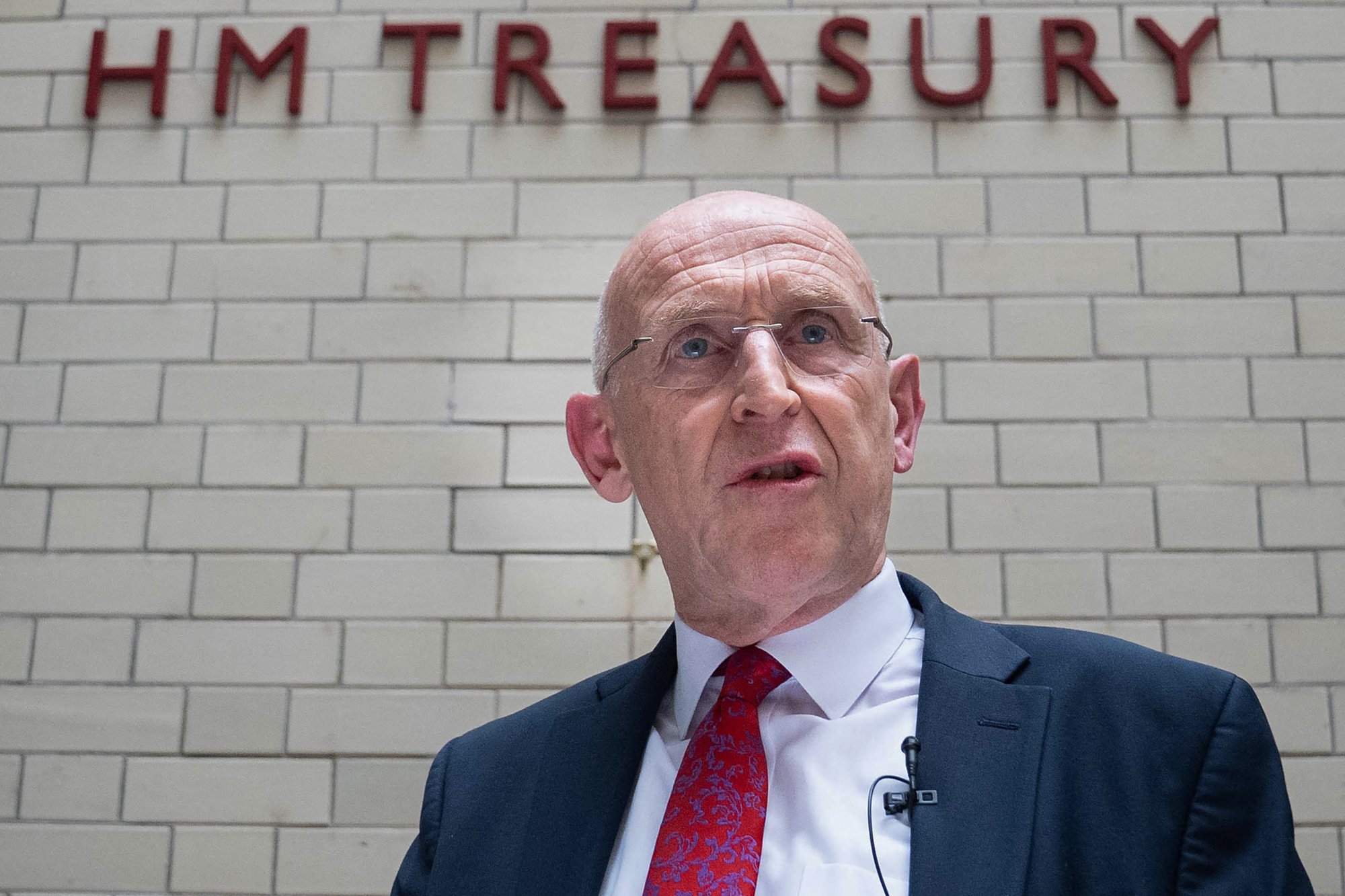 'Student loans have become a tax on aspiration': 121 MPs urge John Healey to overhaul system