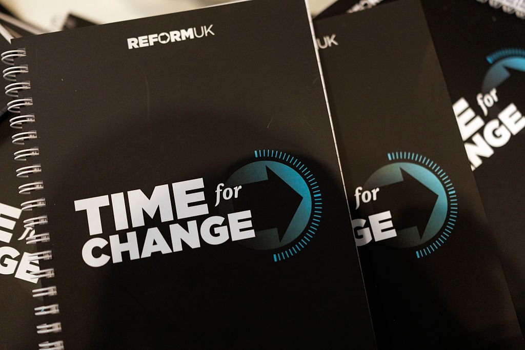 Reform UK officials involved in illegal donations sting step down