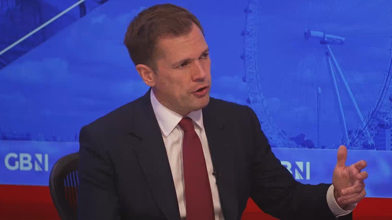 Robert Jenrick accuses Labour of allowing 'sectarian politics' dictate foreign policy after Israeli sanctions: 'Dangerous!'