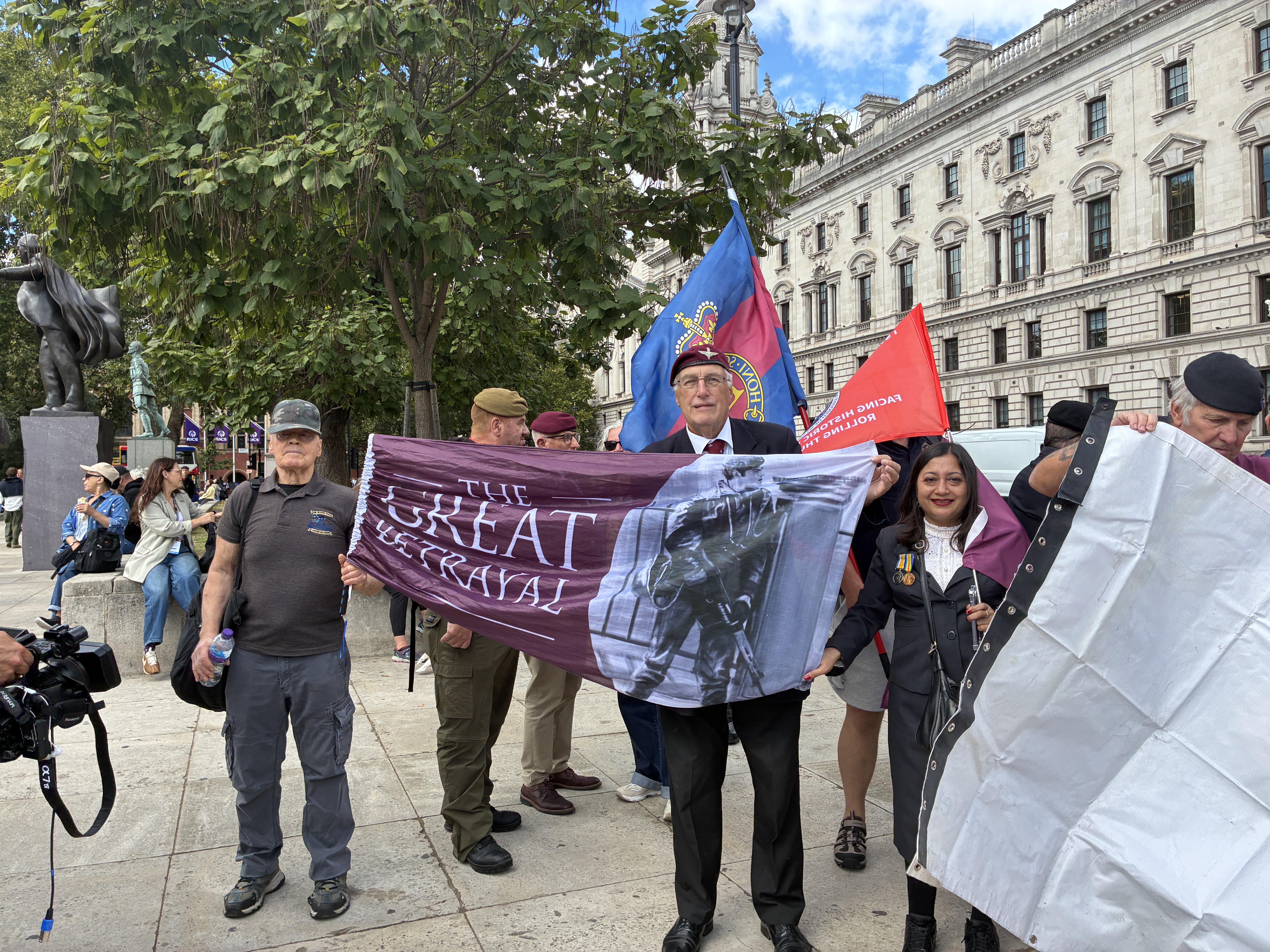 ‘They HATE us!’ Troubles veterans descend on London to issue Labour warning over ‘witch-hunt’