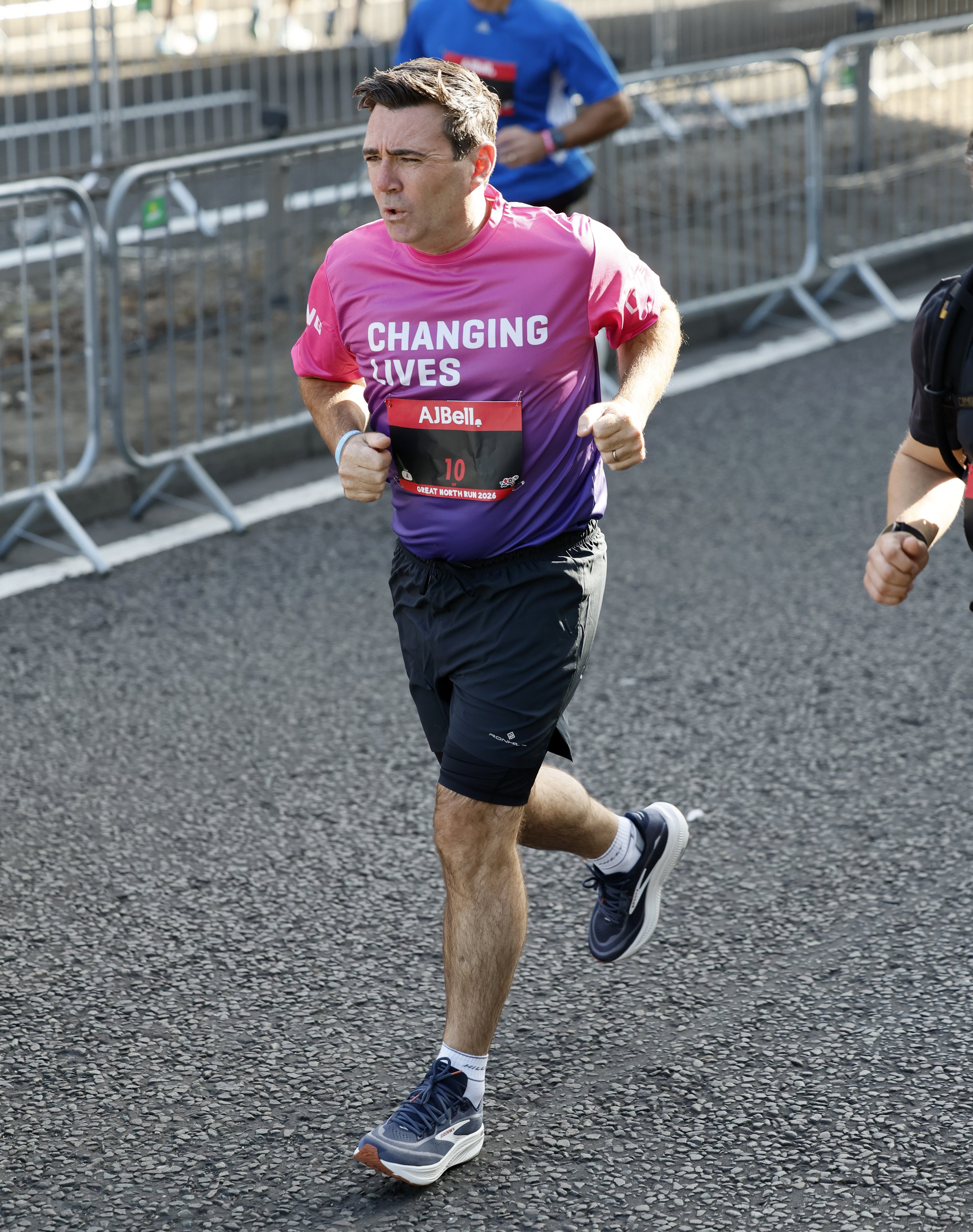 Andy Burnham completes Great North Run and becomes first sitting Prime Minister to take part
