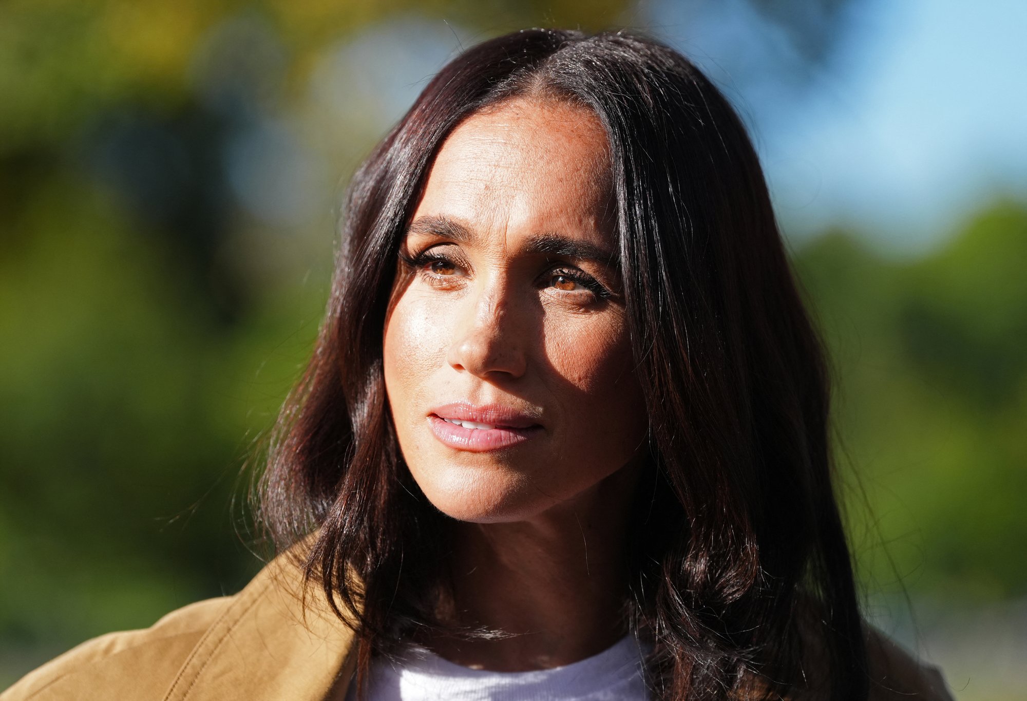 Meghan Markle 'spotted behind wheel of car' for first time since moving to UK