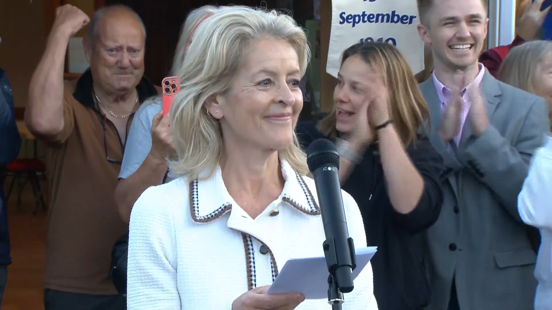 WATCH: Piddington votes to leave the United Kingdom in symbolic independence referendum