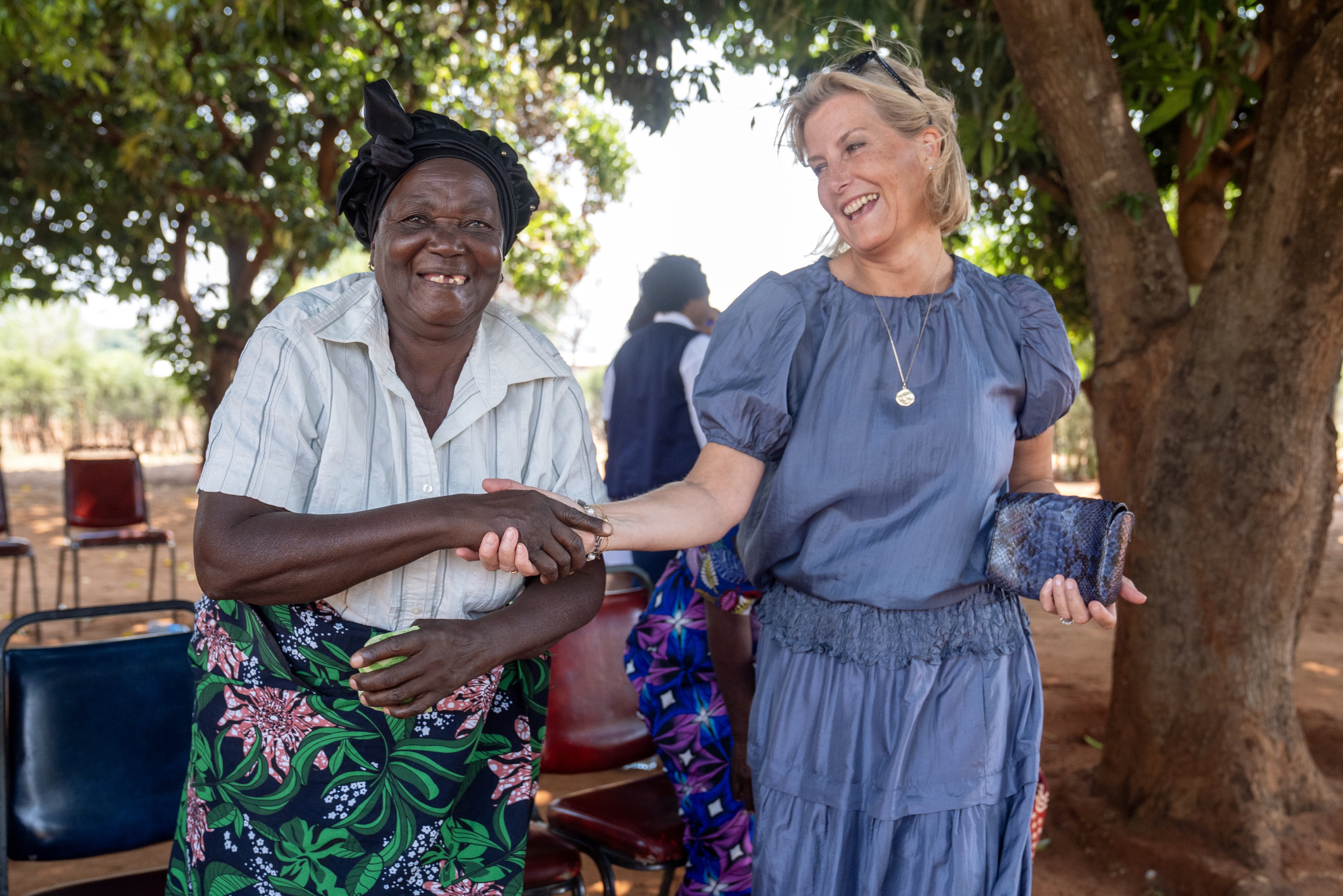Duchess of Edinburgh dances with trachoma victims in emotional end to Zambia tour