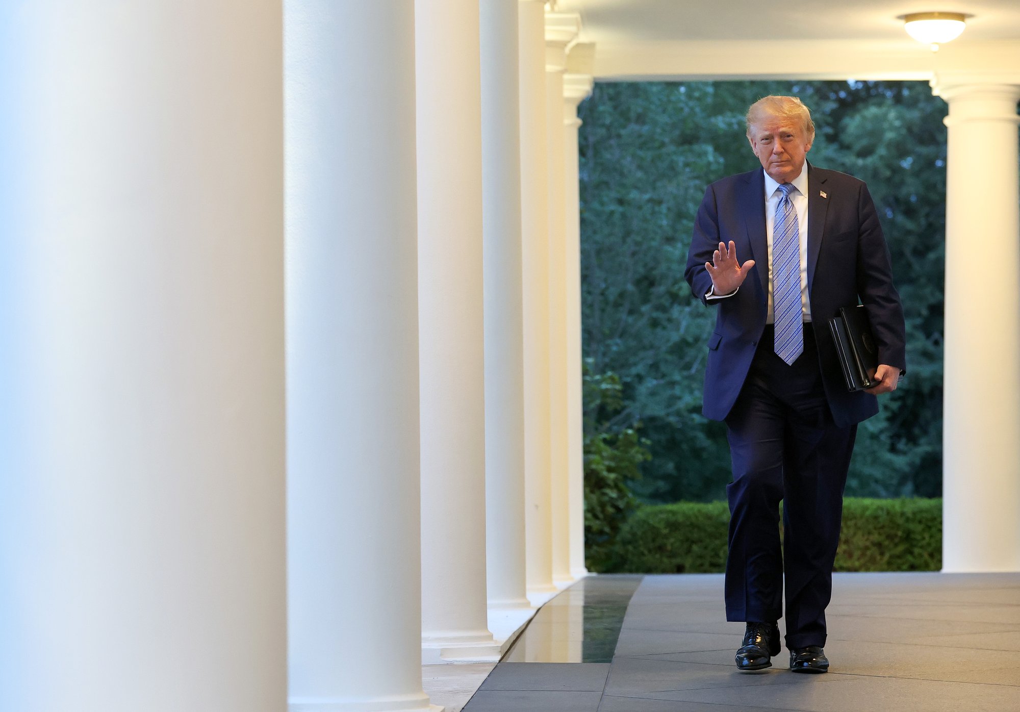 Donald Trump considers 'blowing up entire nation' of Iran as Tehran gears up for imminent escalation