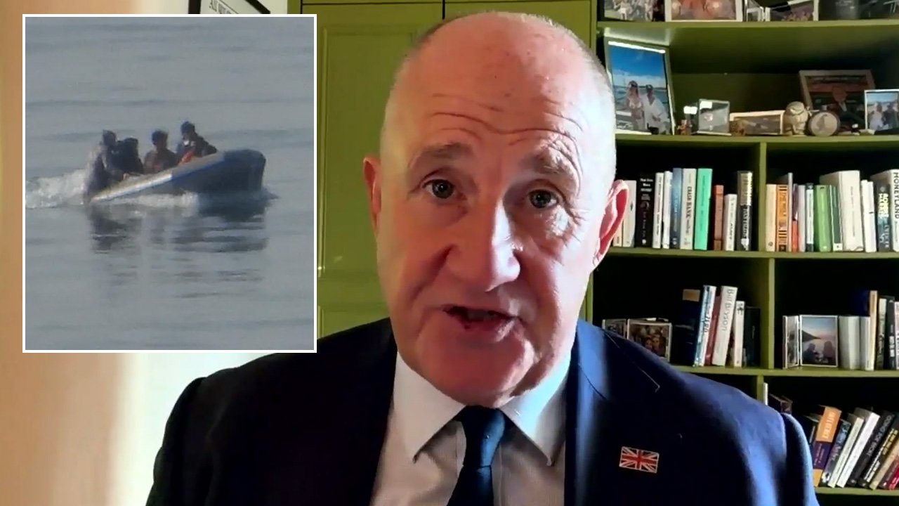 Labour accused of 'losing control' of Britain's borders after undetected small boat arrival in Kent