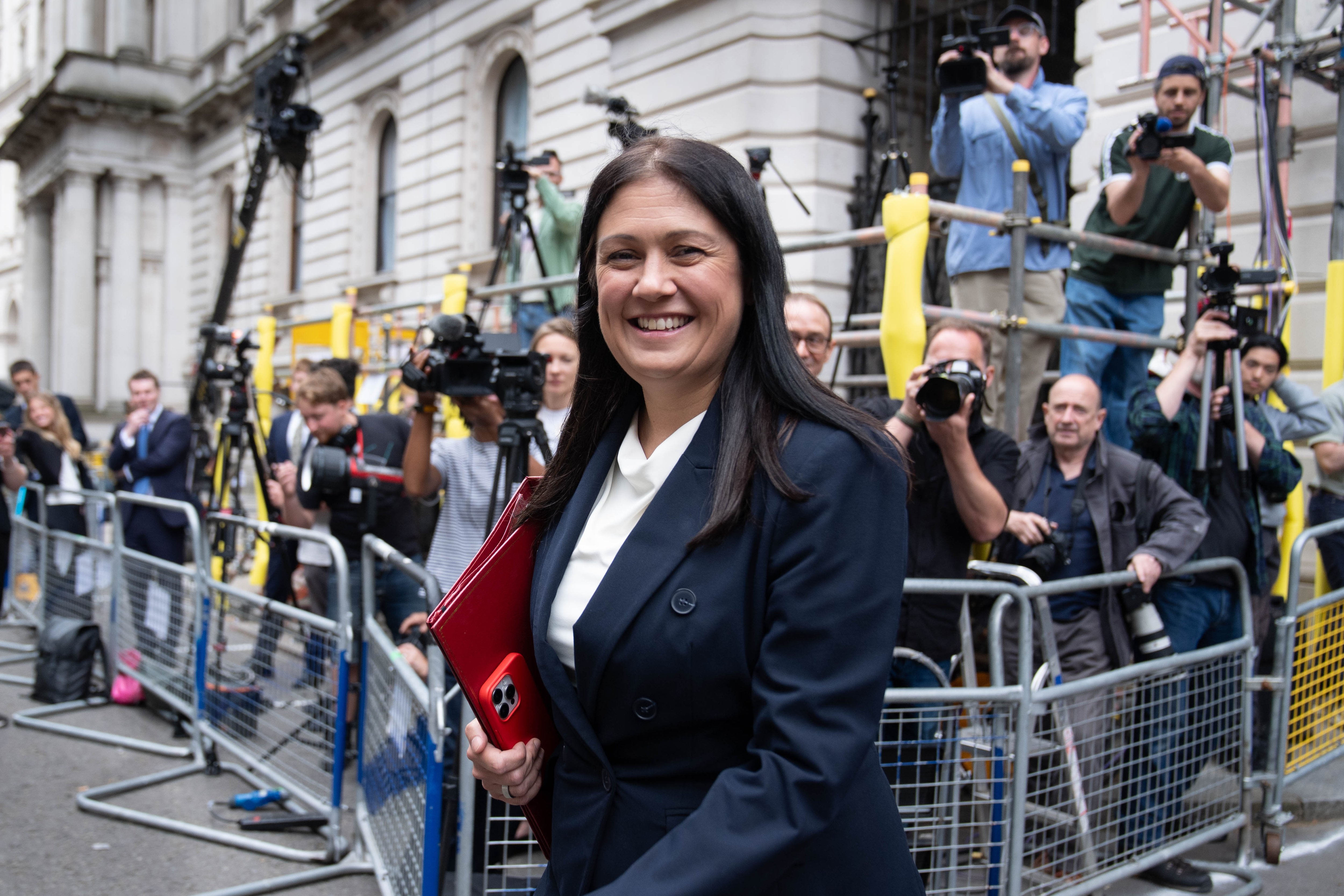 Labour confirms when 12 million Britons will be banned from using social media