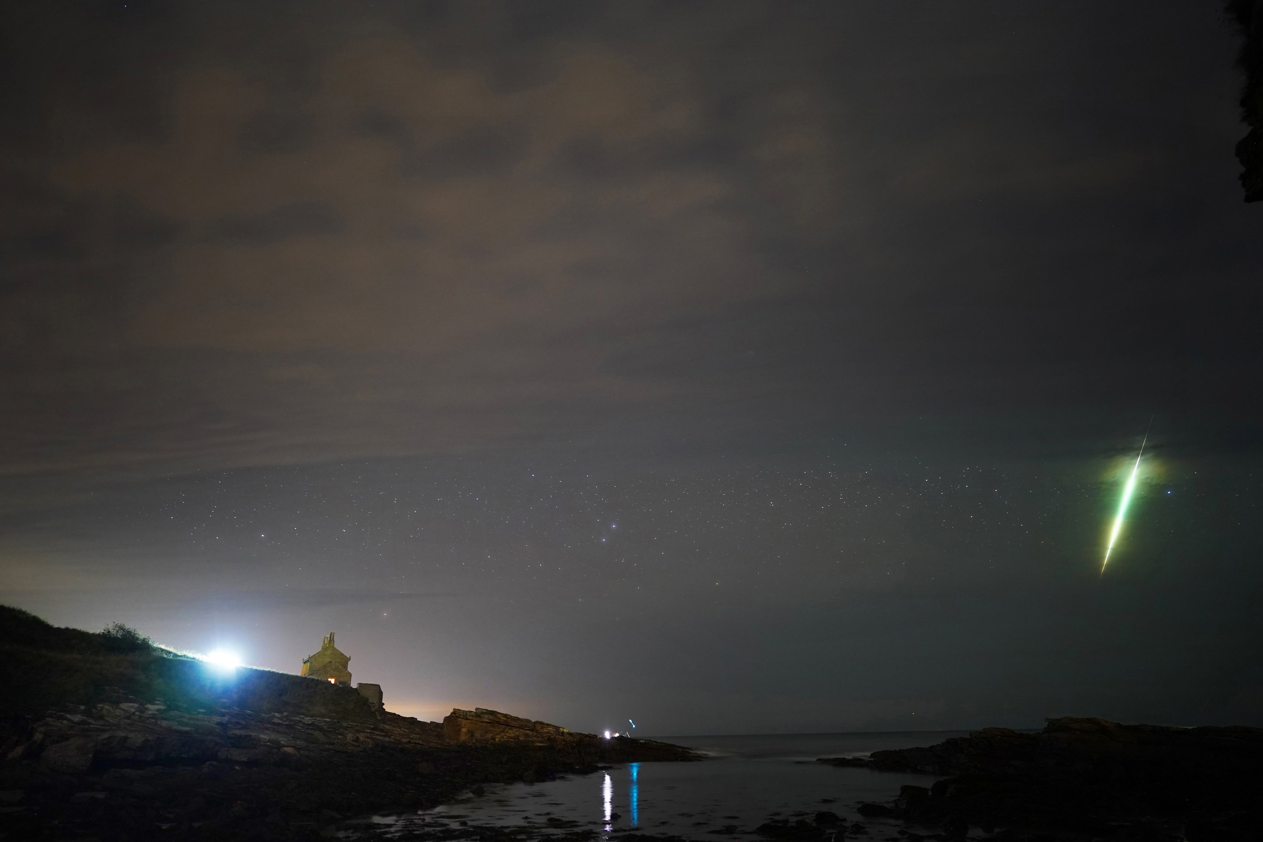 Draconid meteor shower to peak over UK tonight