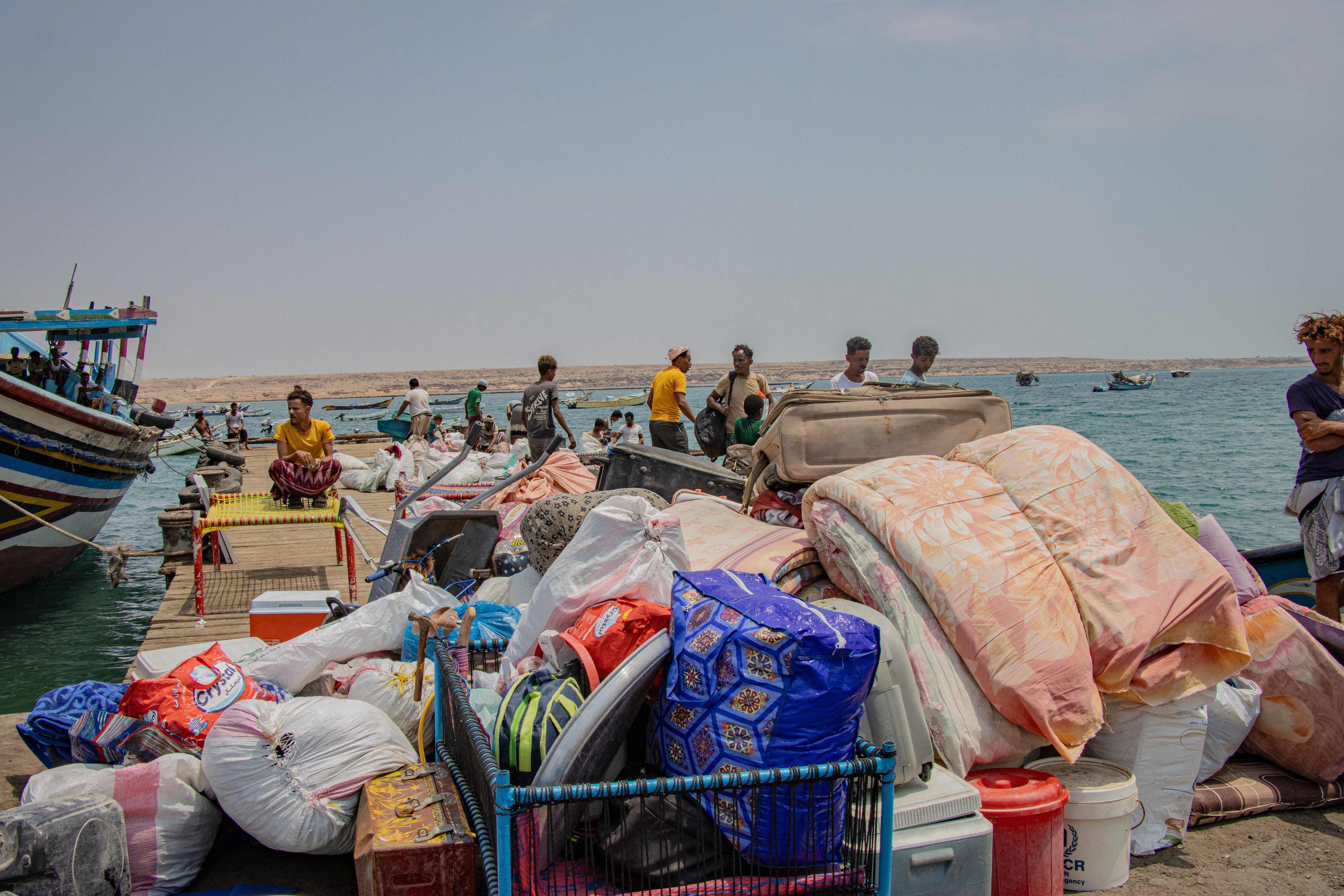 Hundreds of migrants dead after boat collapses in 'devastating loss of life'