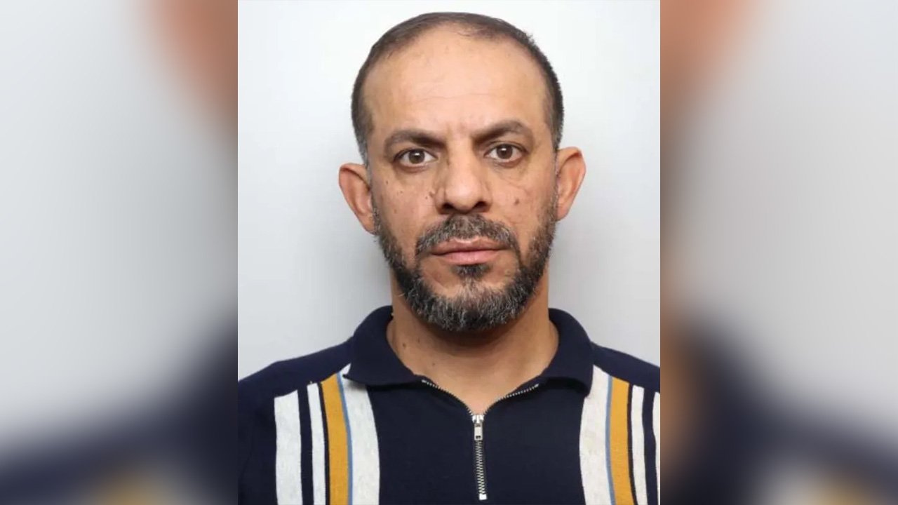 Senior Isis-linked terrorist who plotted to kidnap British ambassador revealed to have ‘smuggled himself into UK on back of lorry’