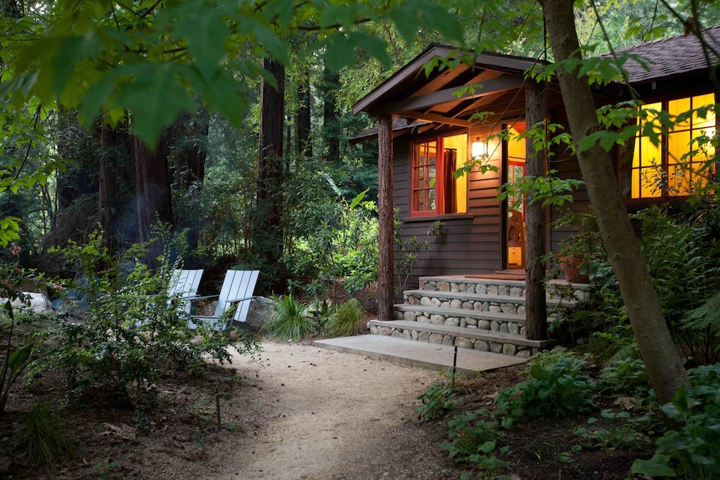 Big Sur With Taylor Swift and Karlie Kloss