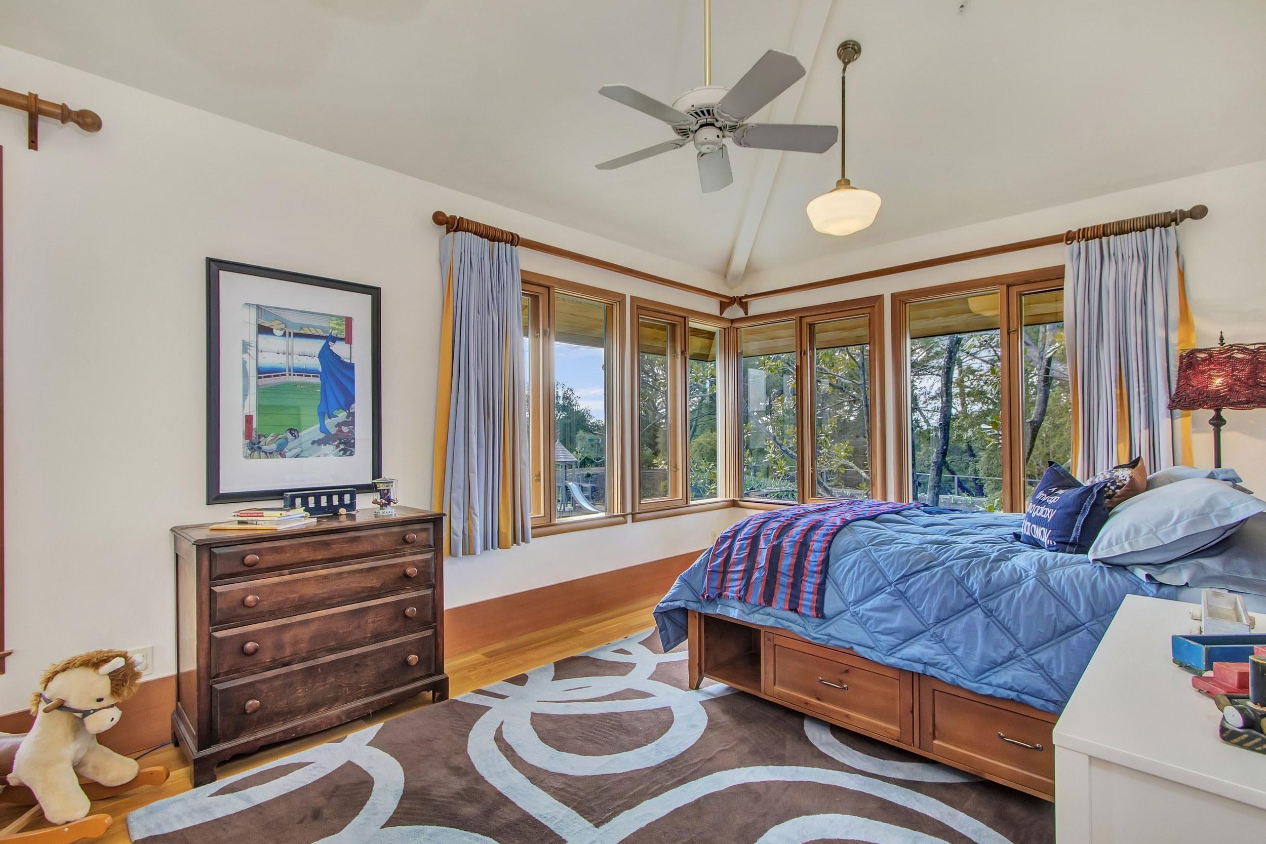 This 5.75 Million Orinda Estate Even Has A Private Observatory! 7x7