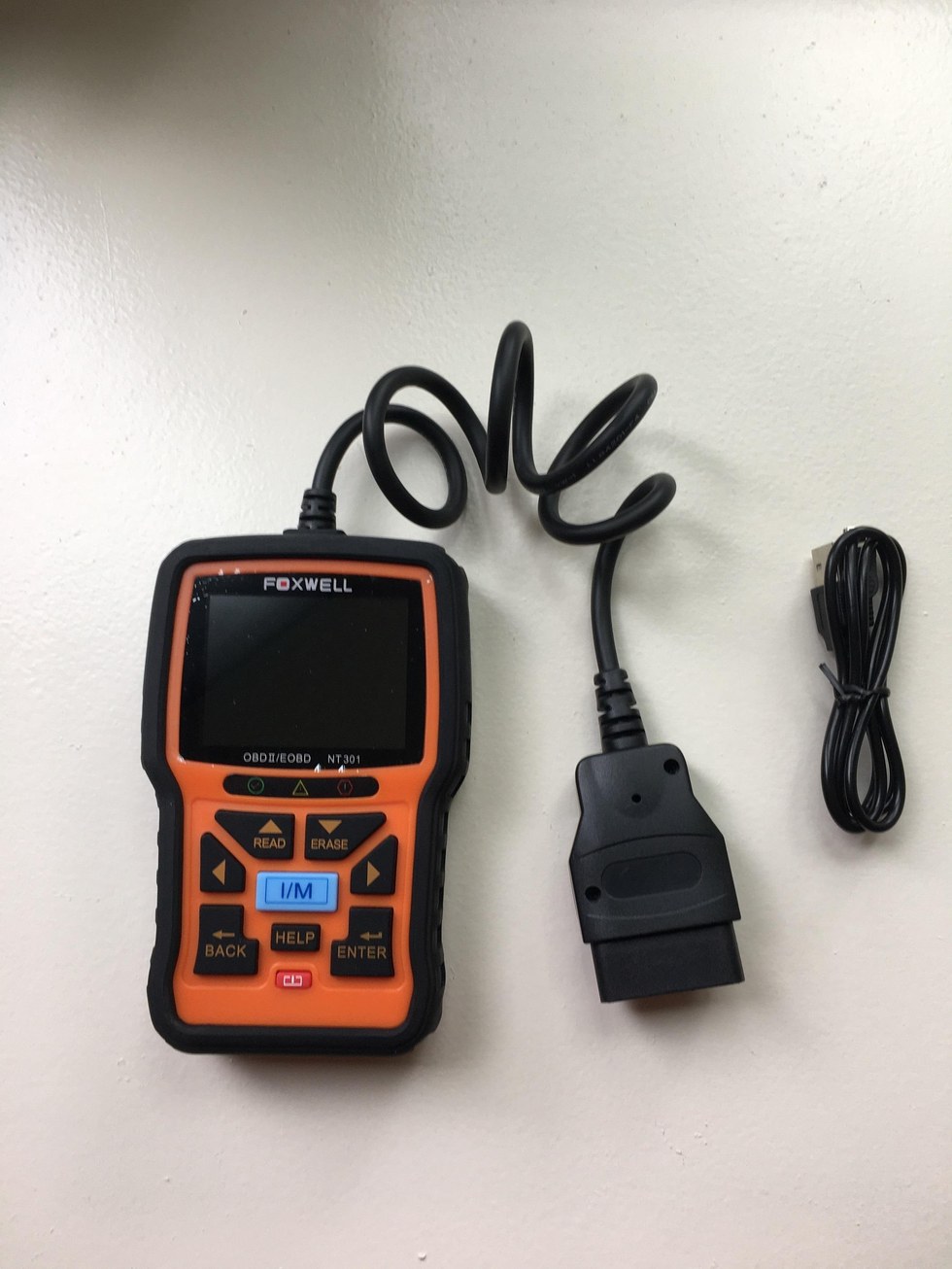 Foxwell NT301 OBD2 Code Reader and USB Cable